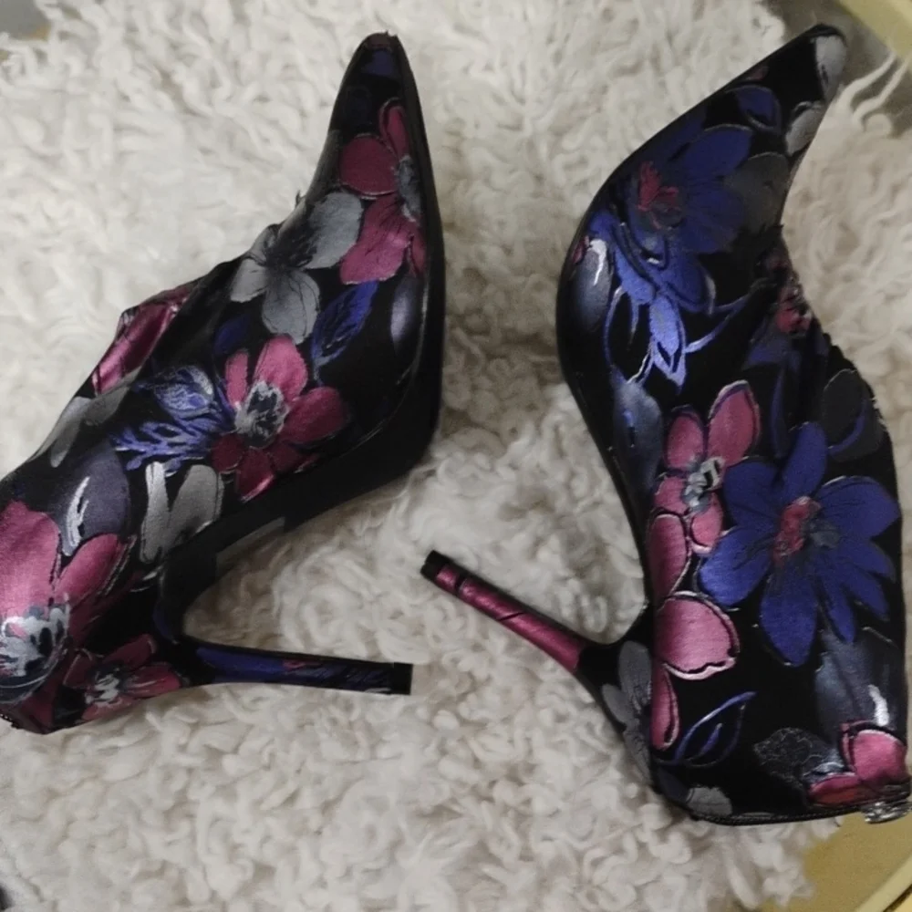 Floral Stiletto Ankle Boots - Picture 5 of 5
